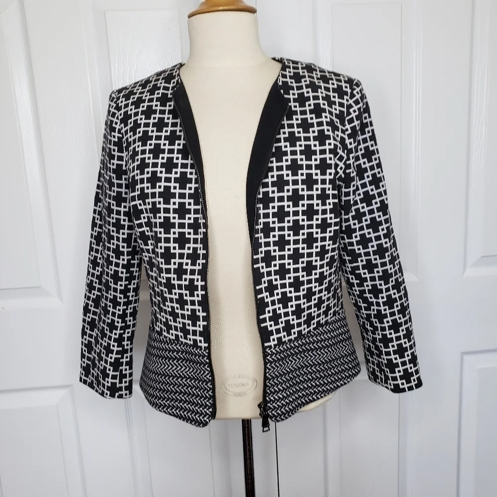 Saks Fifth Avenue Black Label Black White Geometric 2 Way Zip Jacket 4